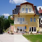 3 Apartment