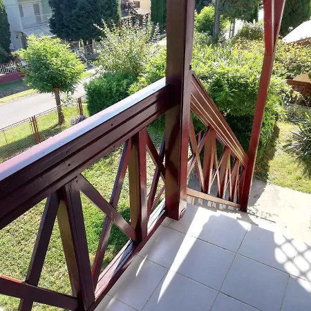 Apartment 3 *