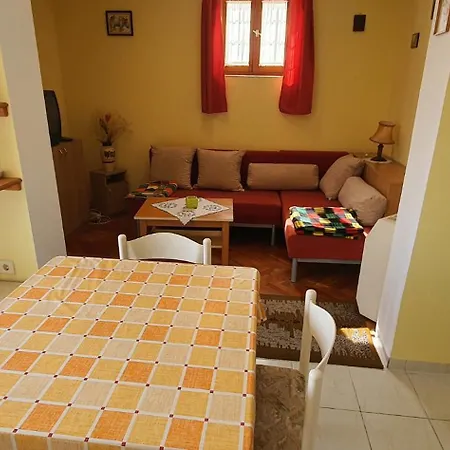 3 Apartment