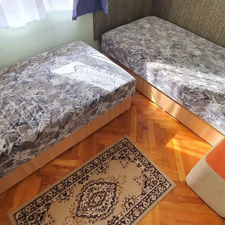 3 * Zalakaros